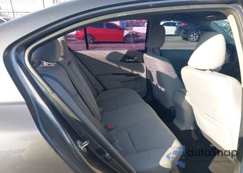 2017 Honda Accord Lx z USA, uszkodzony, nr VIN 1HGCR2F31HA155938